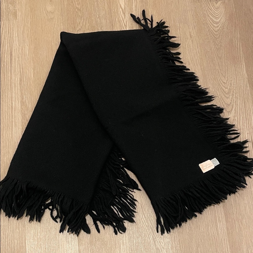 Vintage Churchill Elegant Hand-Woven Black Fringe Scarf Wrap - 45”x45”